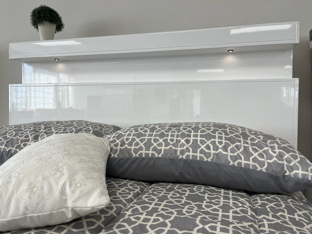 CRADLE BEDROOM SET